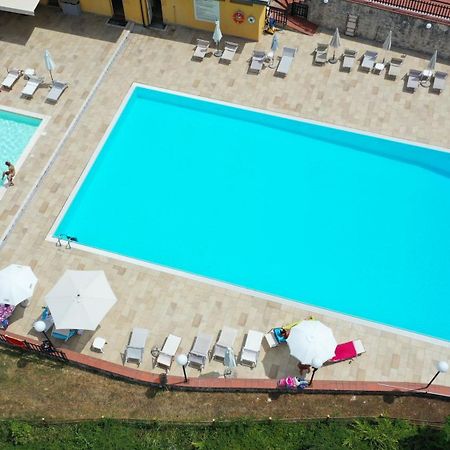 Hotel Pineta Ristorante Country House In Fabriano Campodonico  Buitenkant foto