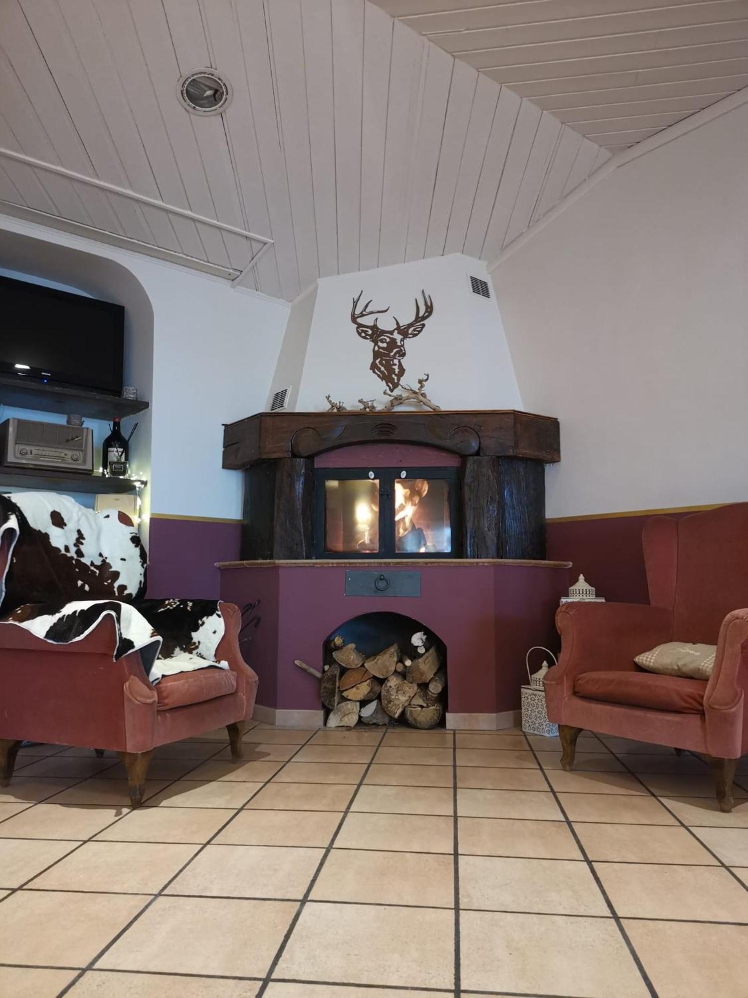 Hotel Pineta Ristorante Country House In Fabriano Campodonico  Buitenkant foto